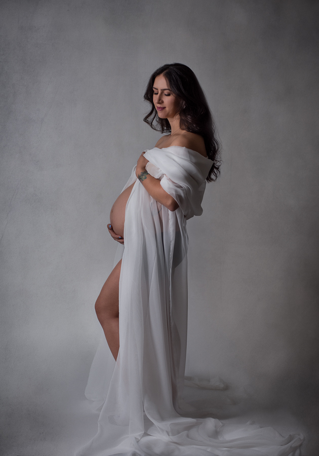 Maternity Photographer Middletown NY Studio